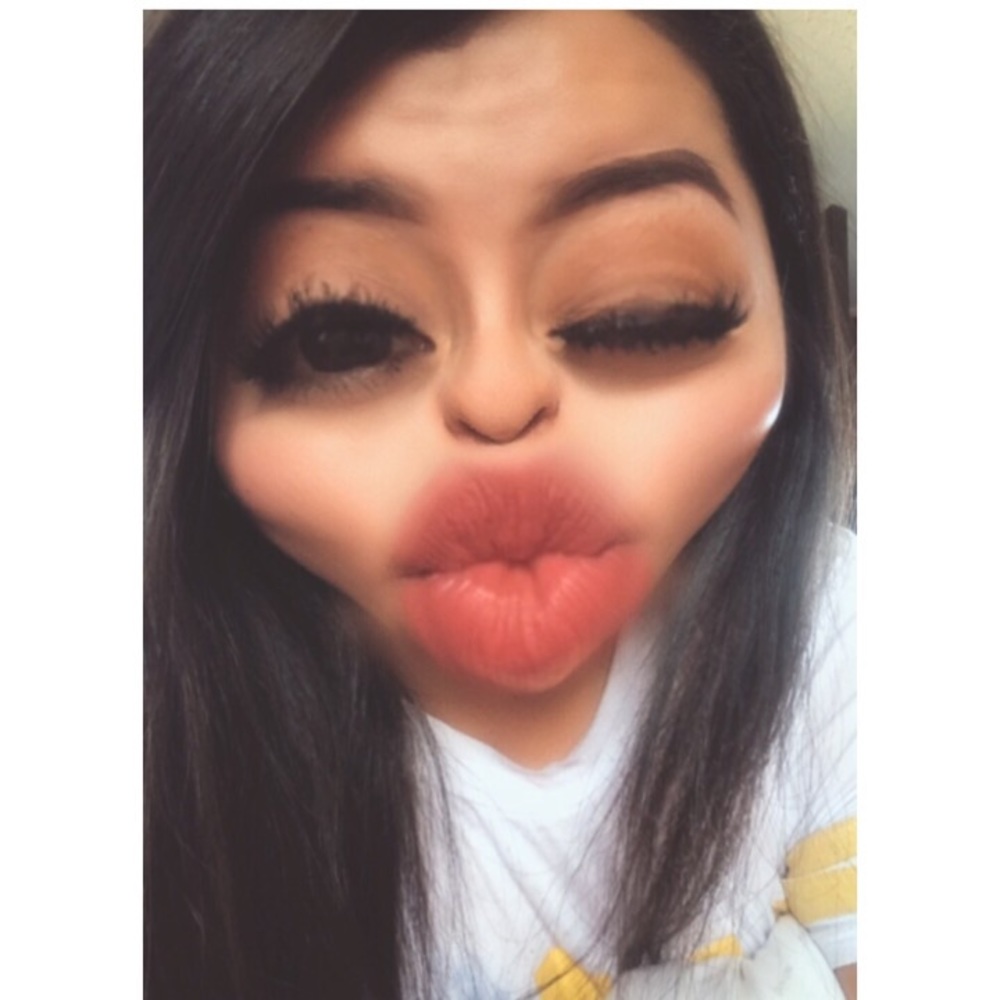 Meet your Posher, Fernanda